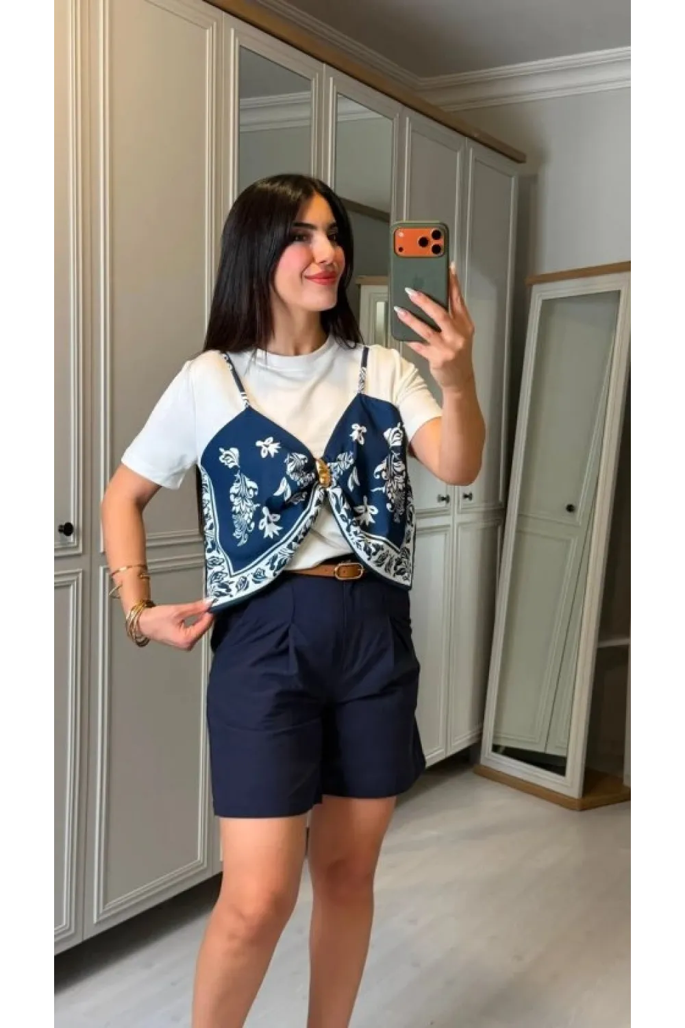 Kadın şal Desen Detay Bluz Ve Keten şort Ikili Takım