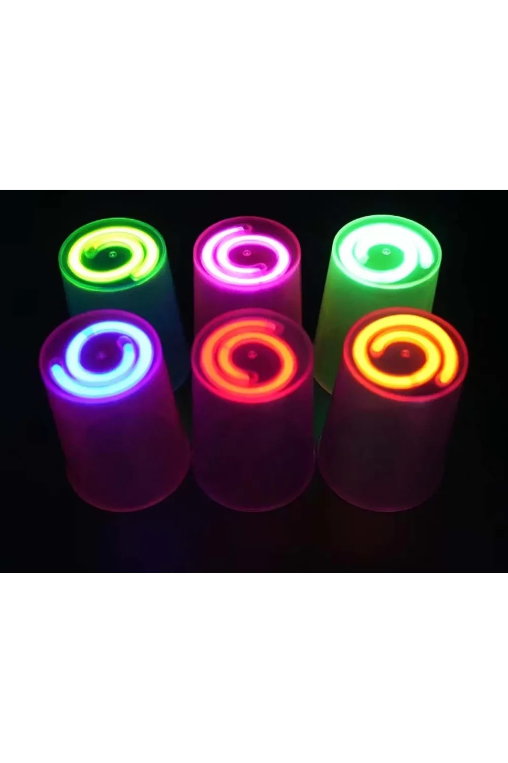 Karanlıkta Yanan Gece Işığı Mega Glow Bardaklar 8 Adet 8.5 X 10.5 Cm