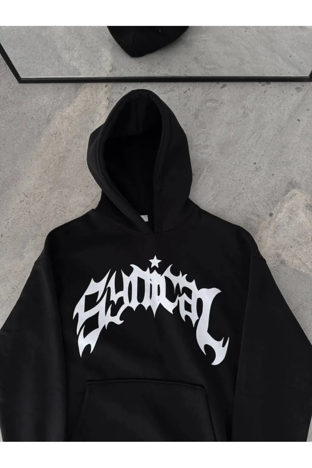 Kışlık Kapşonlu Baskılı Oversize SweatShirt- Siyah