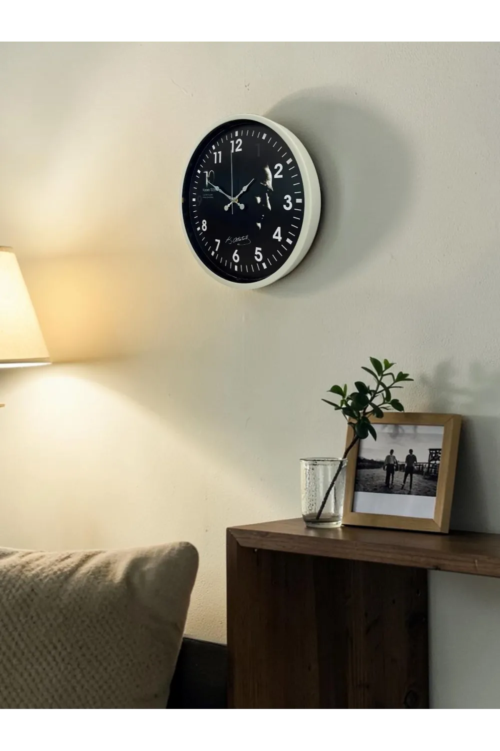 Krem 36 Cm Elegant Atatürk Duvar Saati