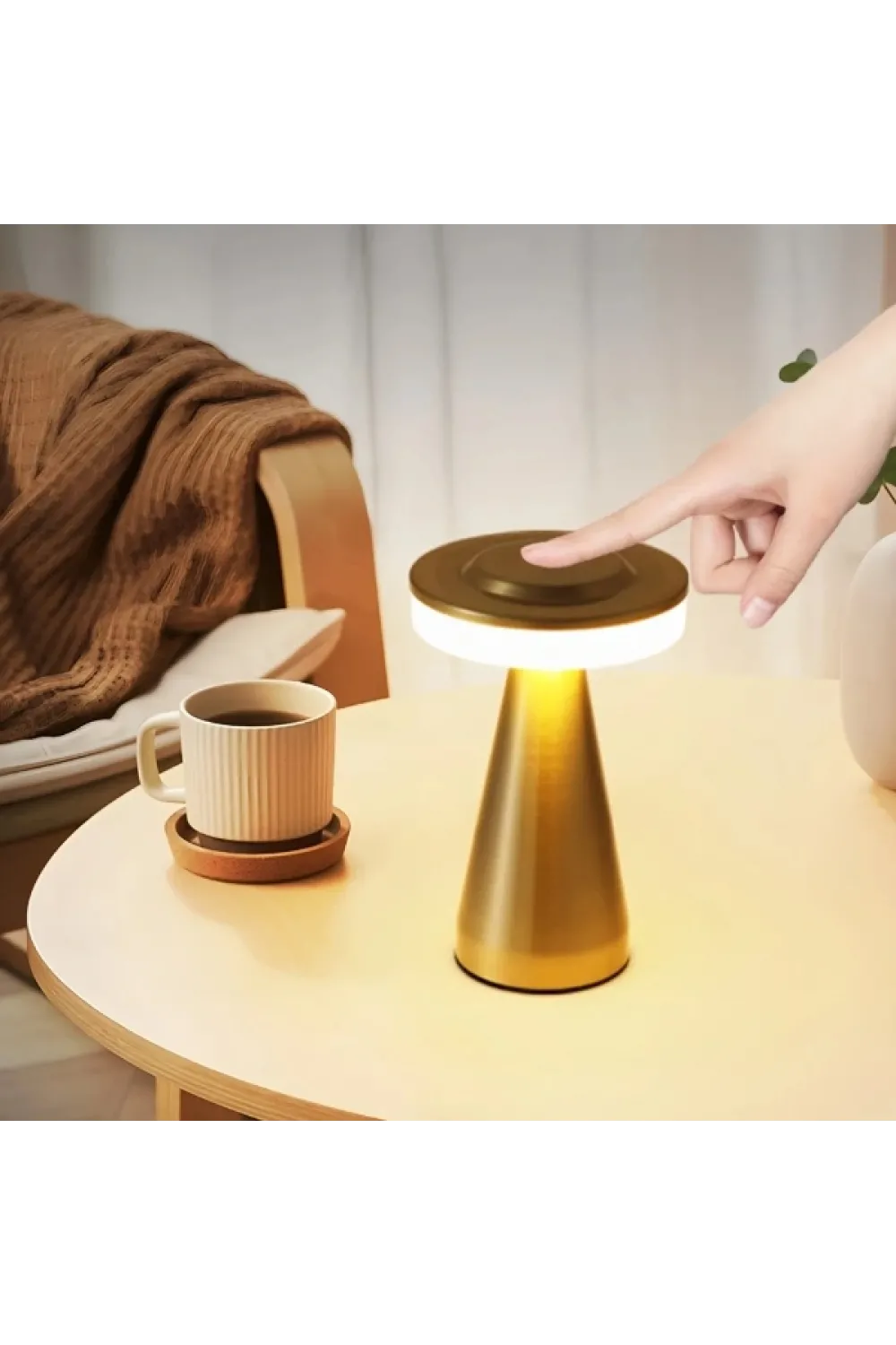 LED Dokunmatik Masa Lambası