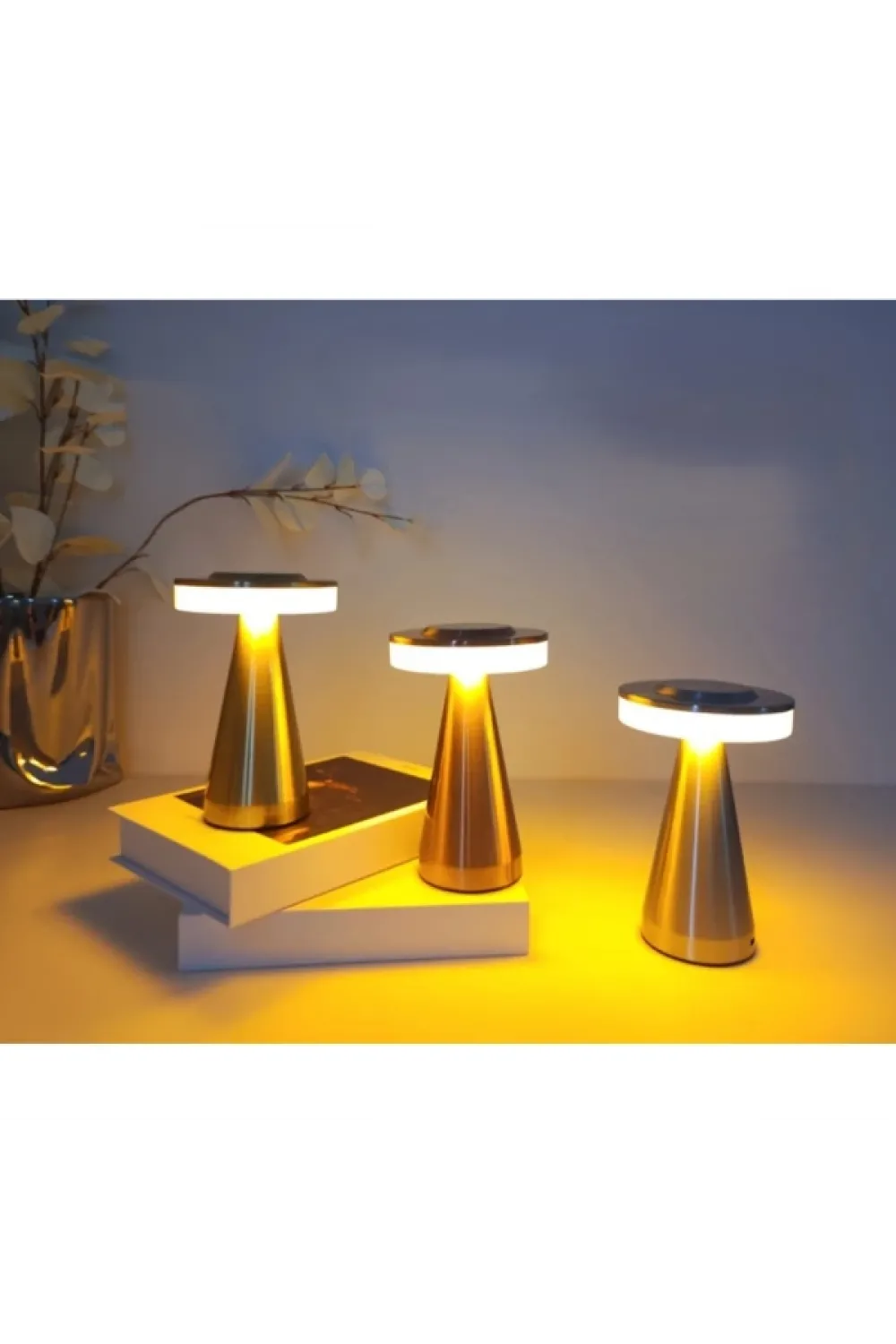 LED Dokunmatik Masa Lambası