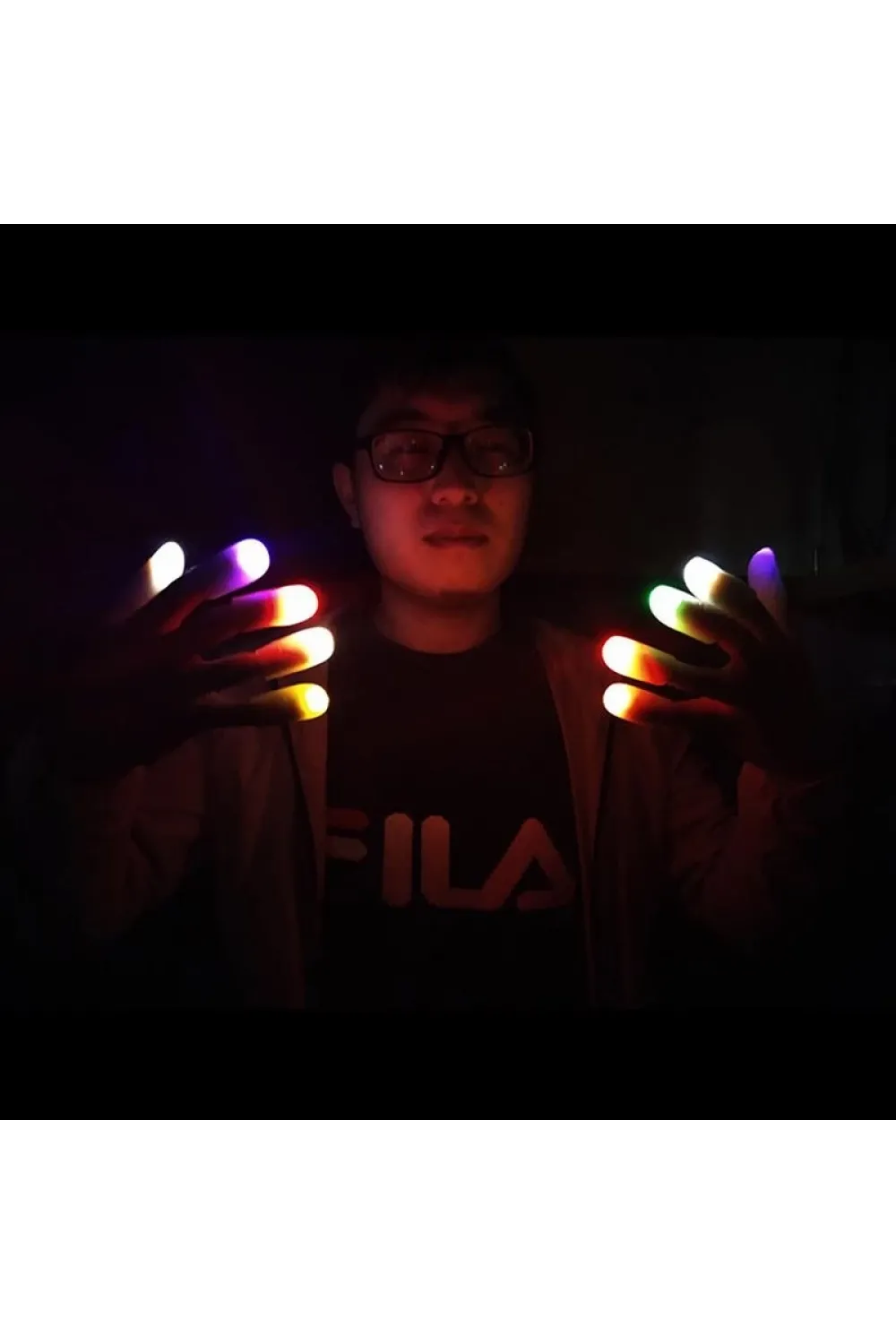 Led Işıklı Renkli Sihirli Parmak Işıklı Parmak Şaka Parmak 1 Adet