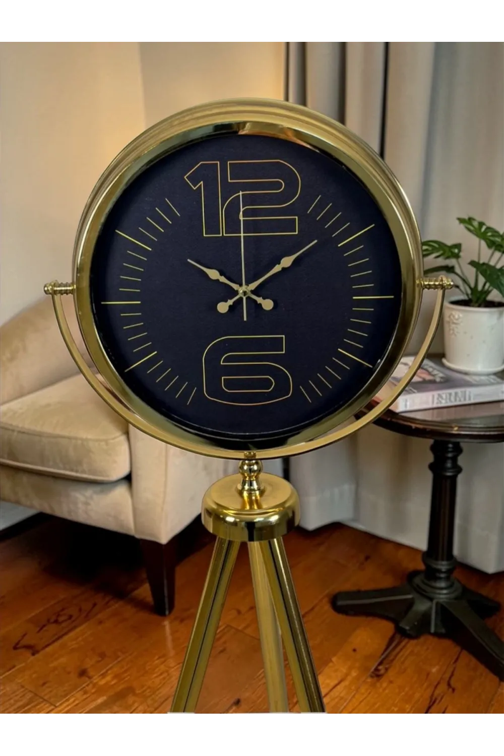 Majestic Gold Tripod Ayaklı Salon Saati