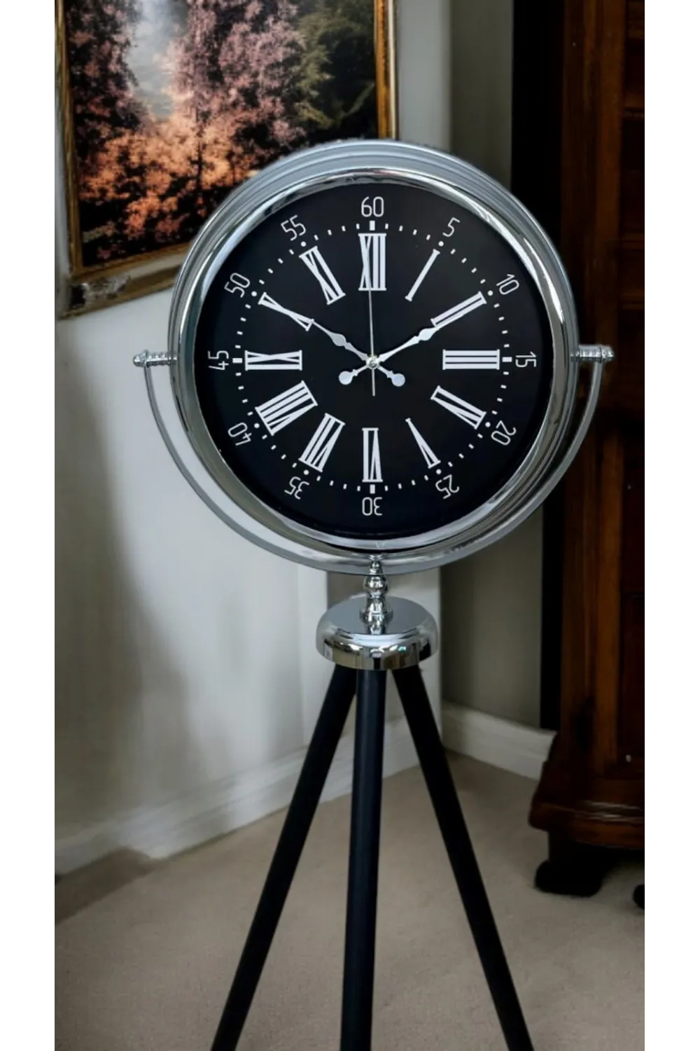Majestic Krom Tripod Ayaklı Saat