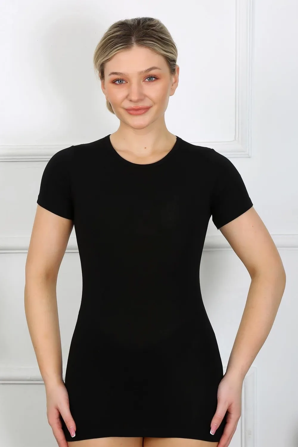  Bayan Kısa Kol Body Siyah