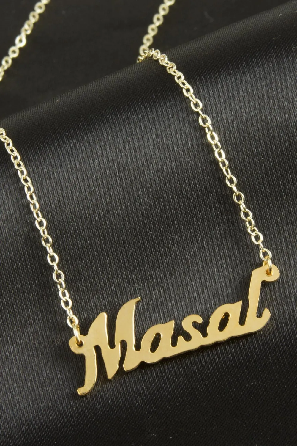 Masal İsimli Kolye (Kişiye Özel)
