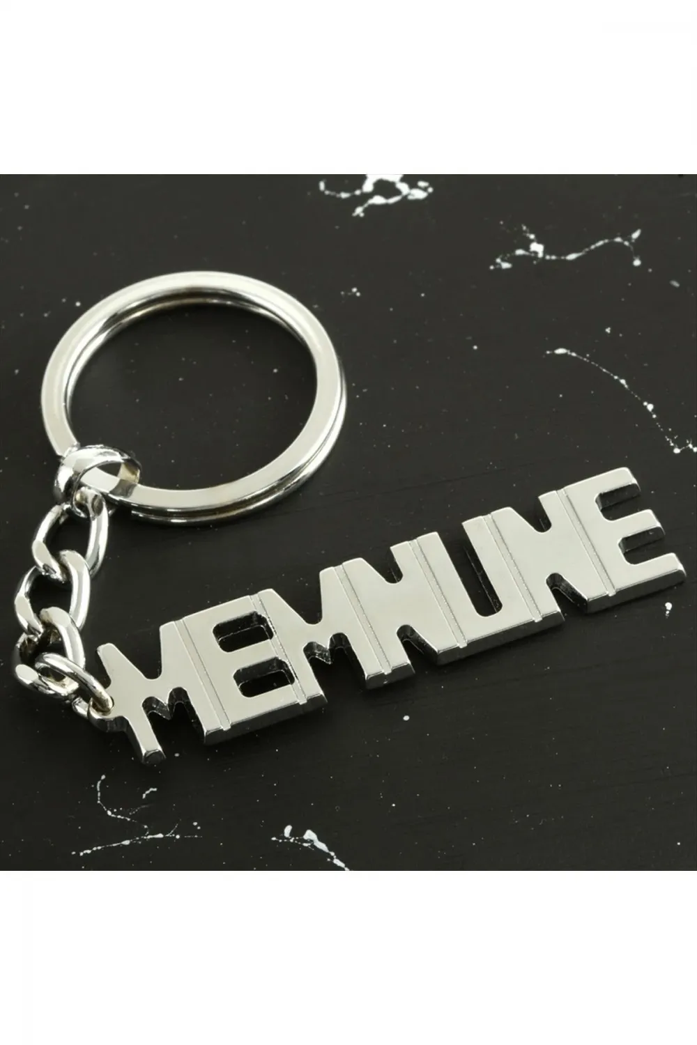 Memnune İsimli Anahtarlık