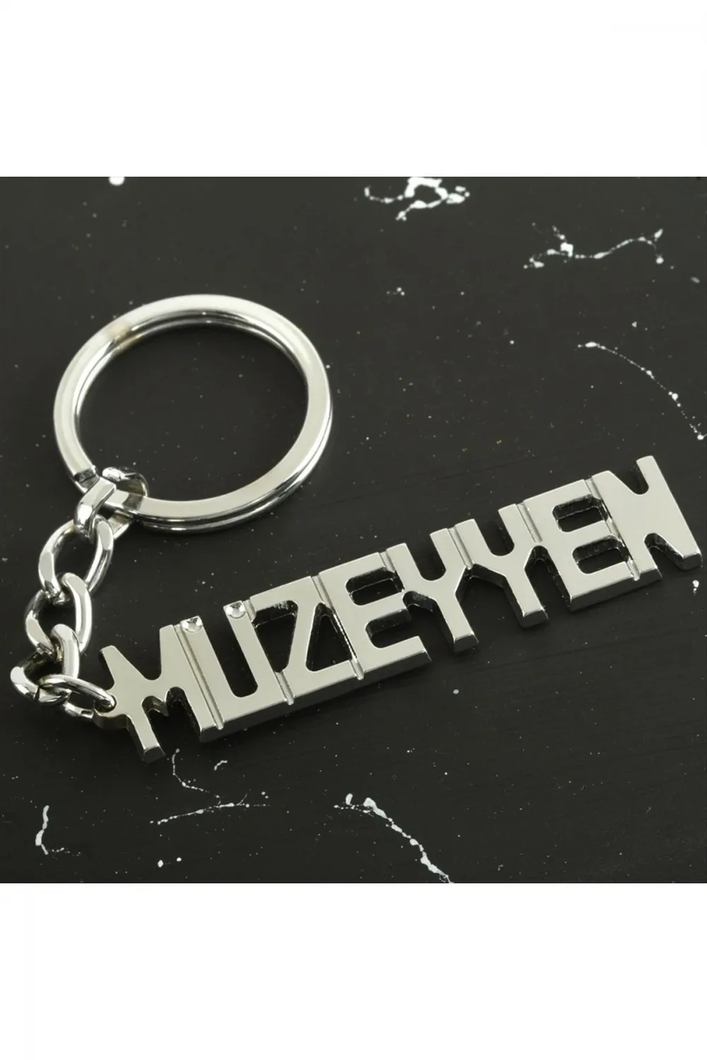 Müzeyyen İsimli Anahtarlık