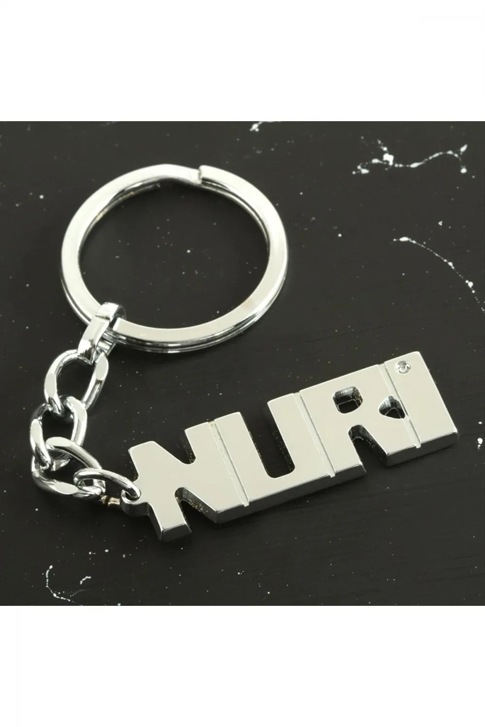 Nuri İsimli Anahtarlık