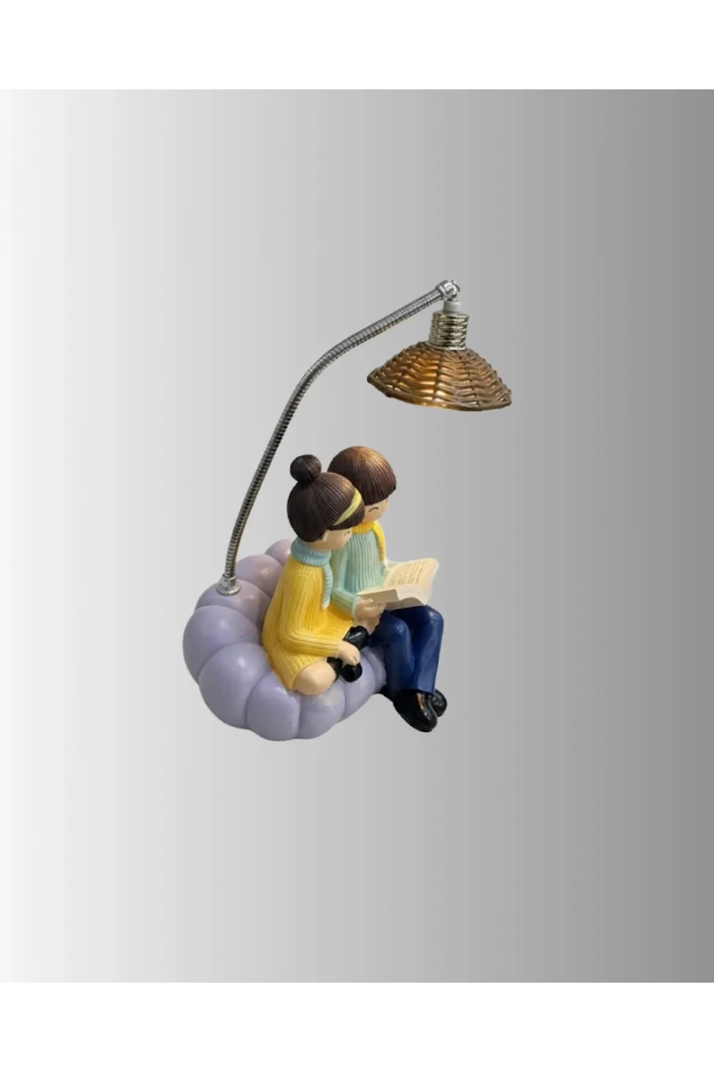 Okuyan Çift Figürlü Dekoratif Gece Lambası Hediye Seçeneği