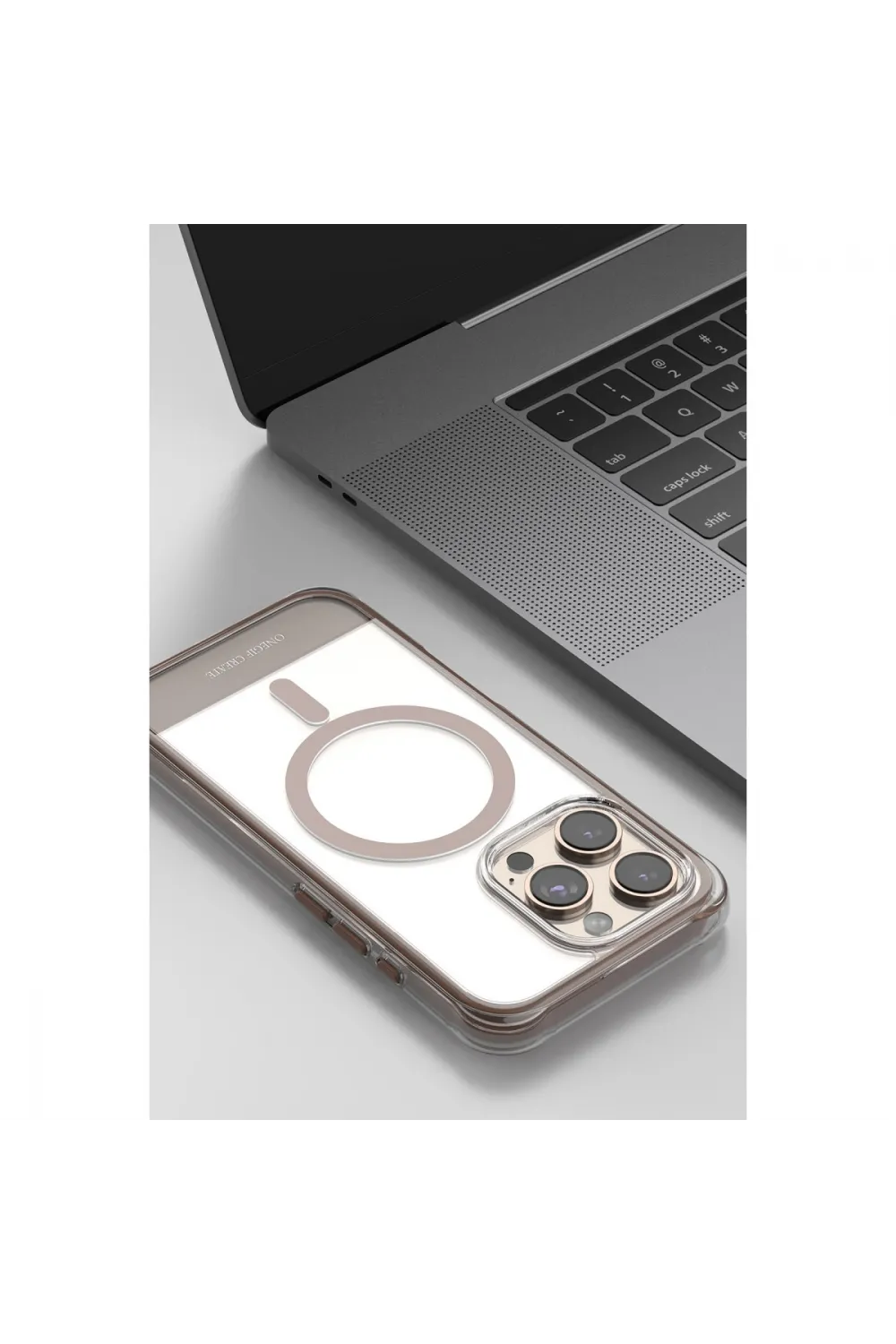 Onegif Apple İphone 15 Pro Max Hulk Magsafe Kapak - Siyah