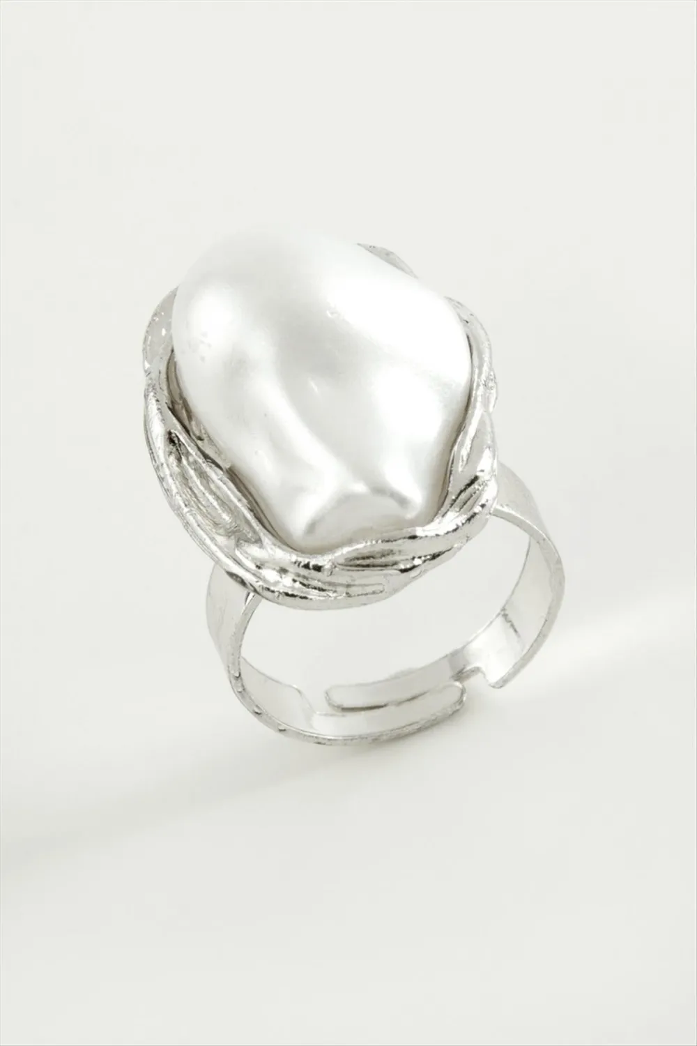 Oval İnci Metal Yüzük