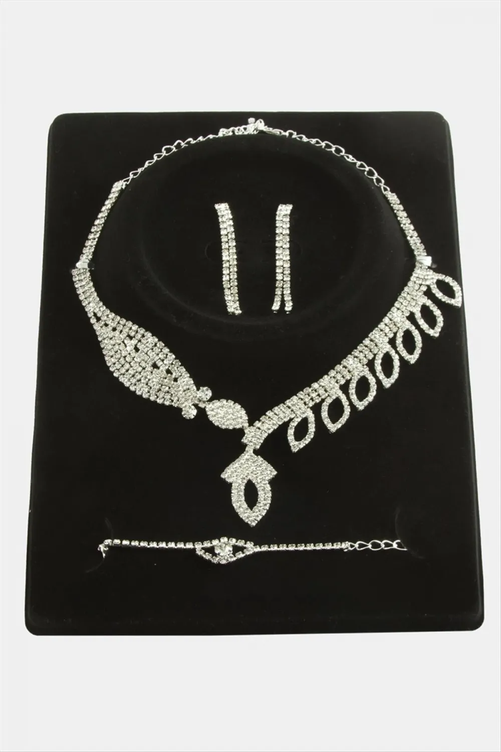 Oval Taşlı Lüks Set Kolye