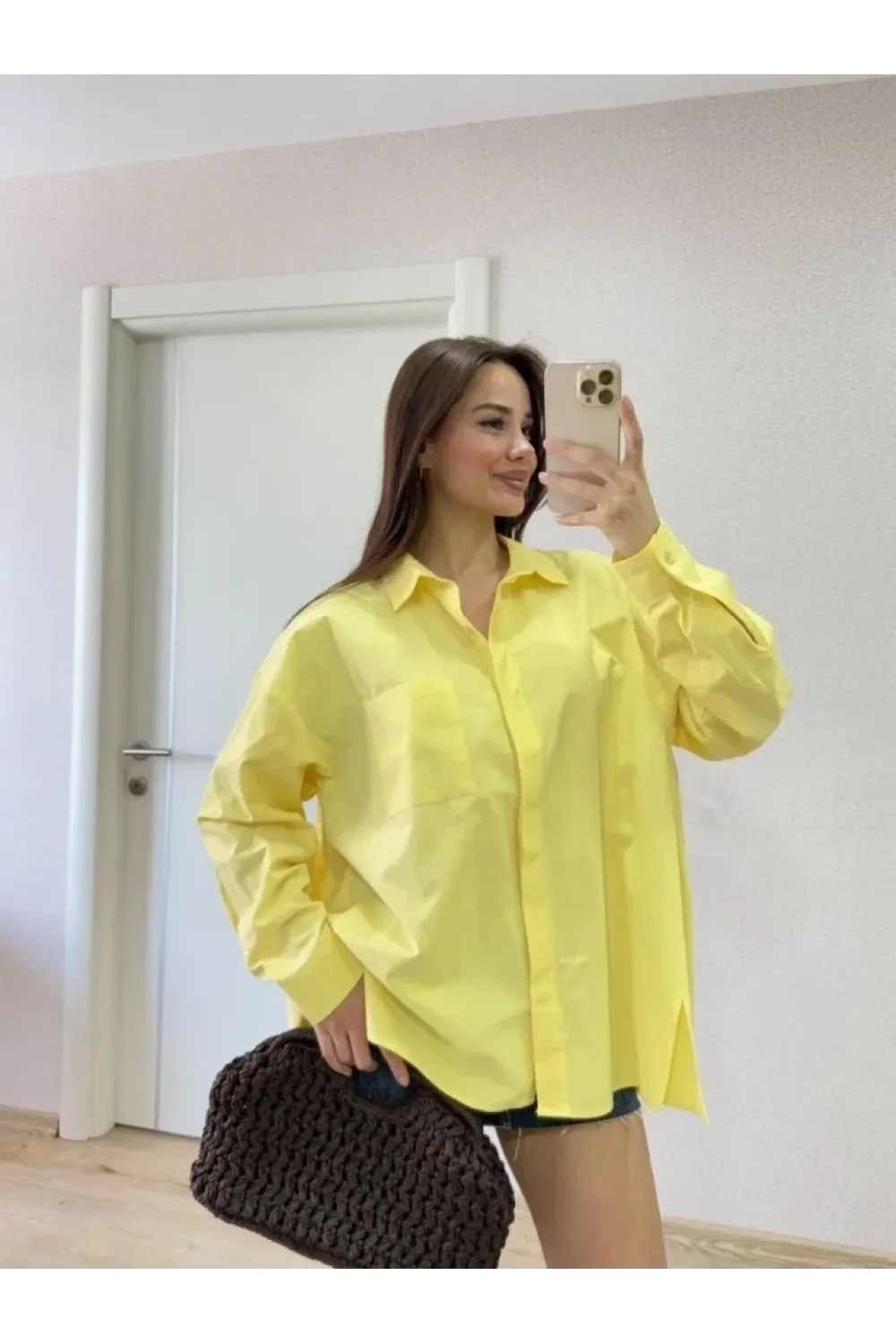 Oversize Pens Detaylı Cepli Yırtmaçlı Rahat Kalıp Poplin Gömlek - Sarı