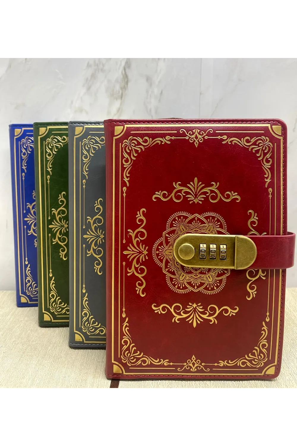 Özel Tasarım Şifreli Deri Defter (1 Adet) Seçenek 2