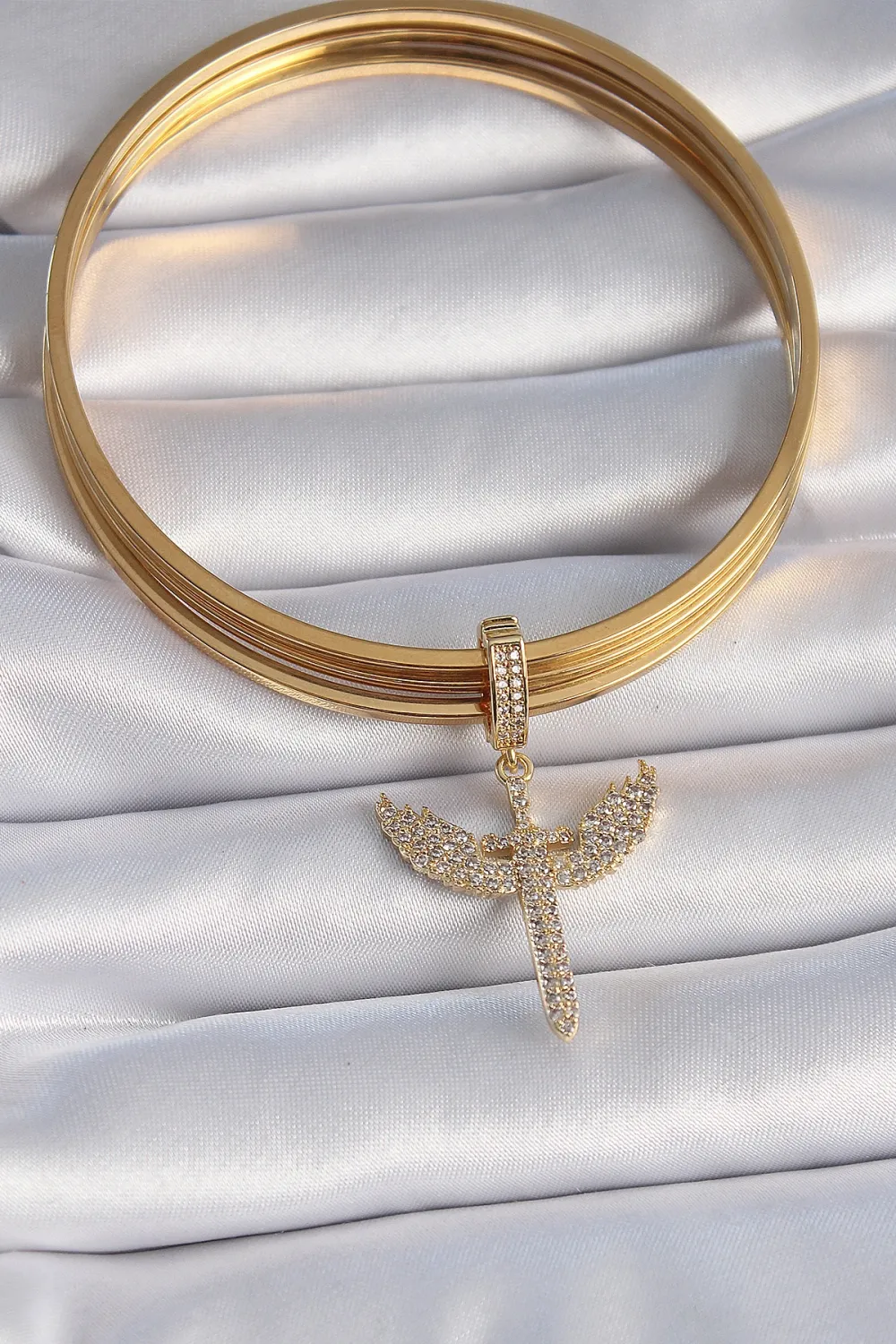 ietaks™ Pirinç Gold Renk Zirkon Taşlı Mikail Model Ajda Charm