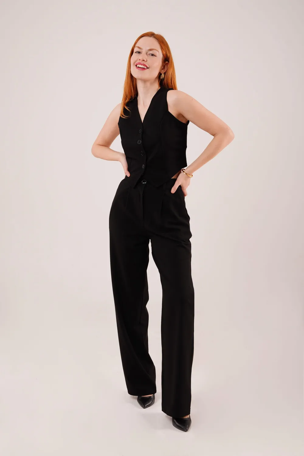 Premium Model Oturtmalı Siyah Pantolon