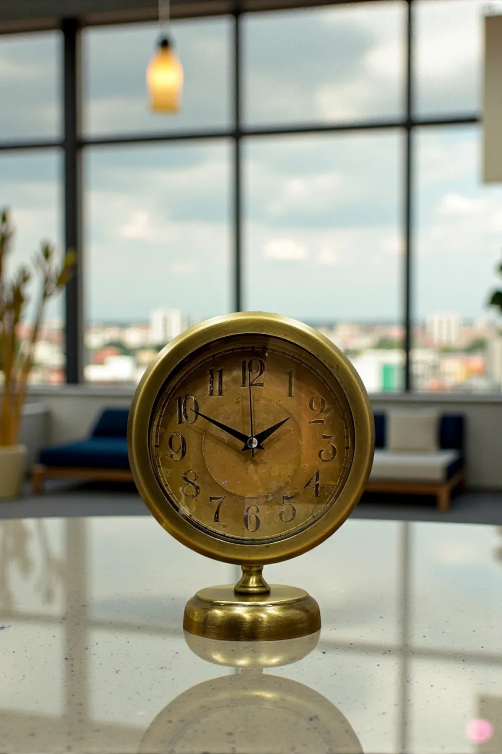 Retro Eskitme 25 x 20 Cm Metal Şık Masa Saati