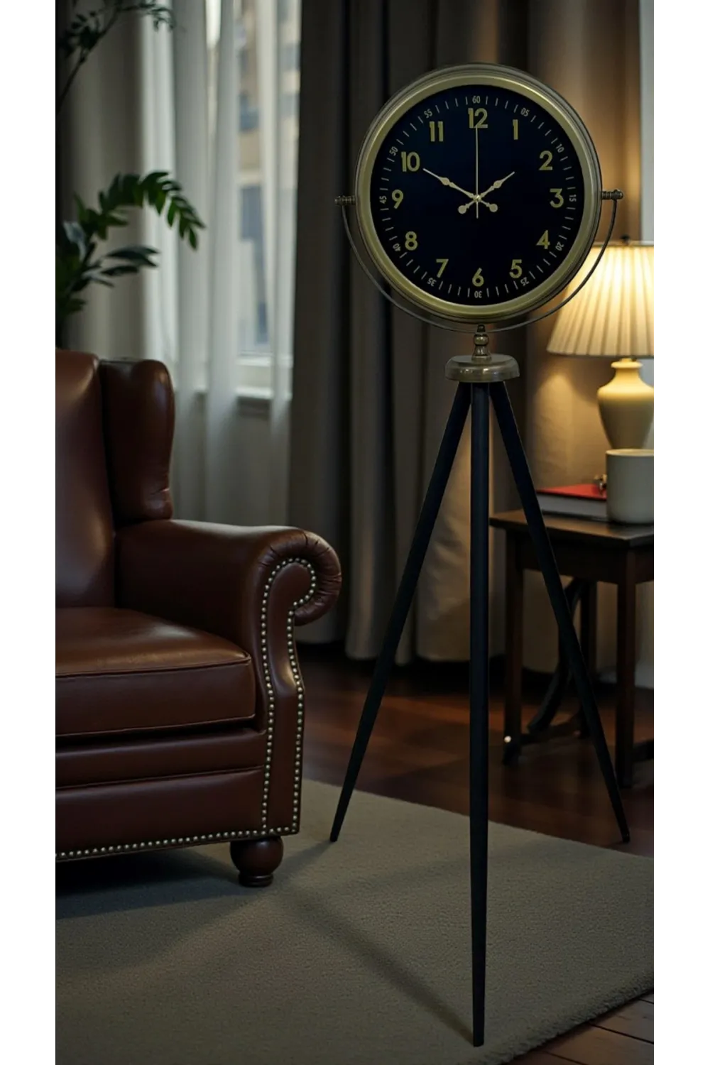 Retro Luxury Tripod Ayaklı Saat