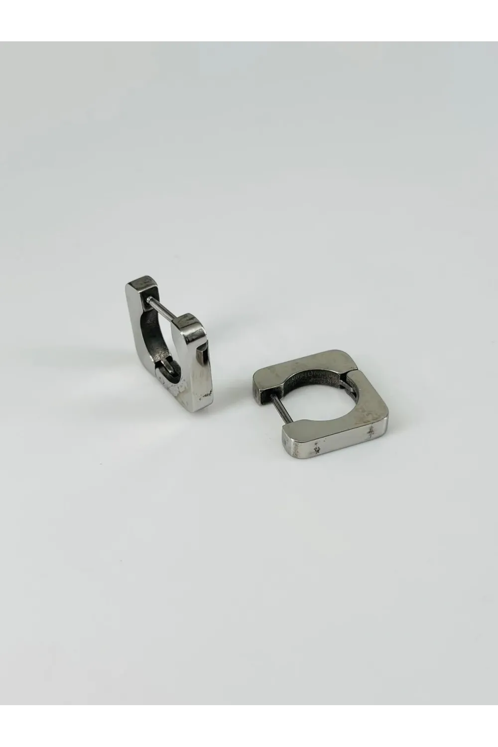 Rodyum  Çelik Erkek Küpe Çap (9 Mm) Kalınlık (3 Mm) - Ekp0013