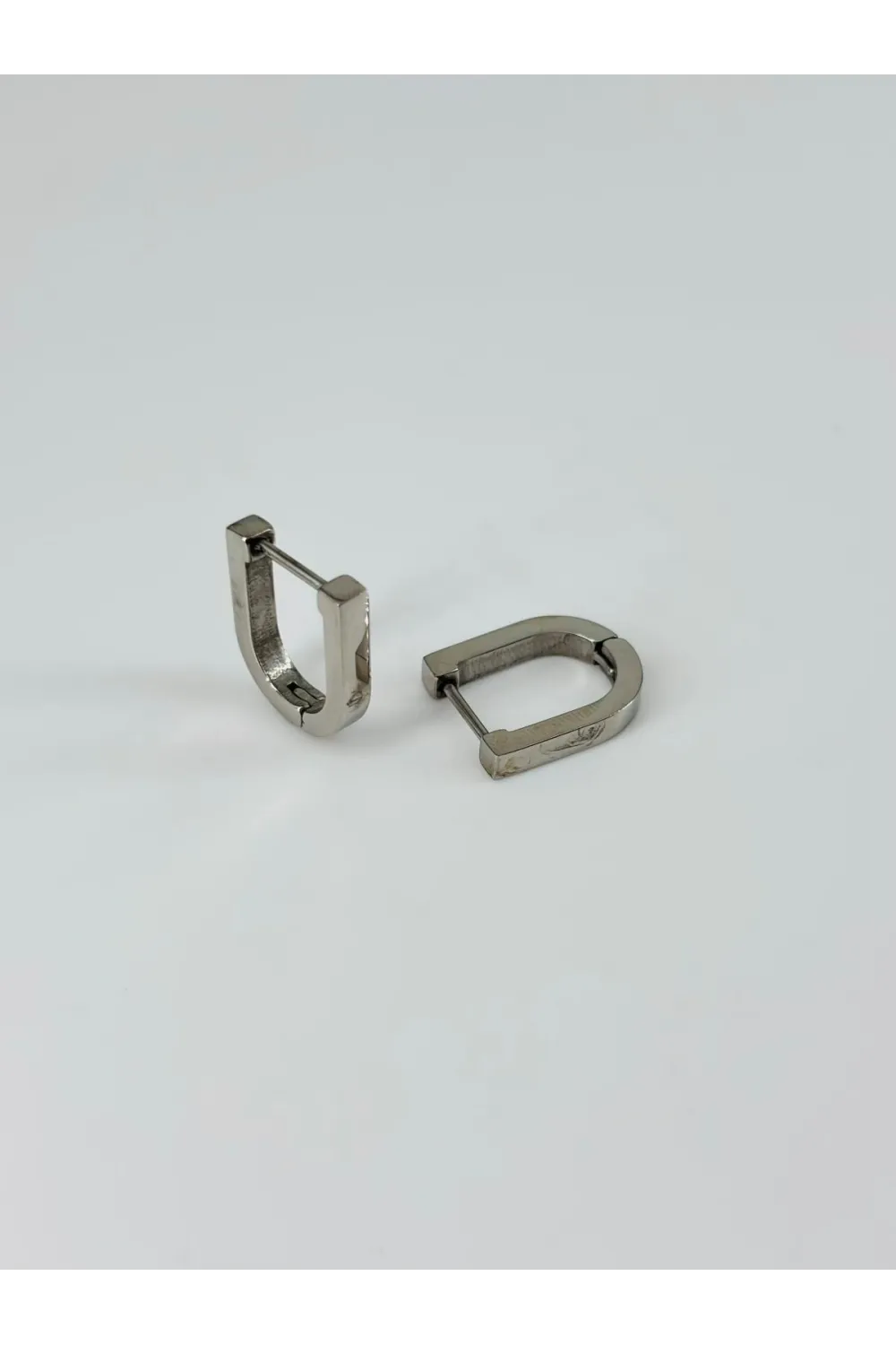 Rodyum Çelik Erkek Küpe Çap (9 Mm) Kalınlık (3 Mm) - Ekp0017