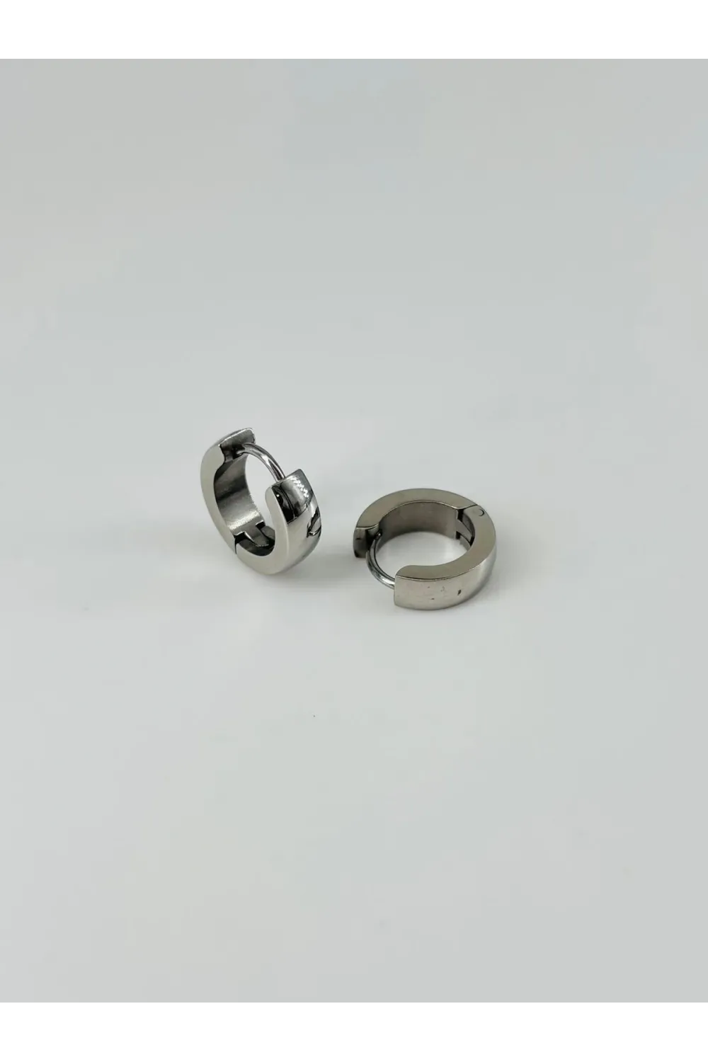 Rodyum  Çelik Erkek Küpe Çap (9 Mm) Kalınlık (4 Mm) - Ekp0032
