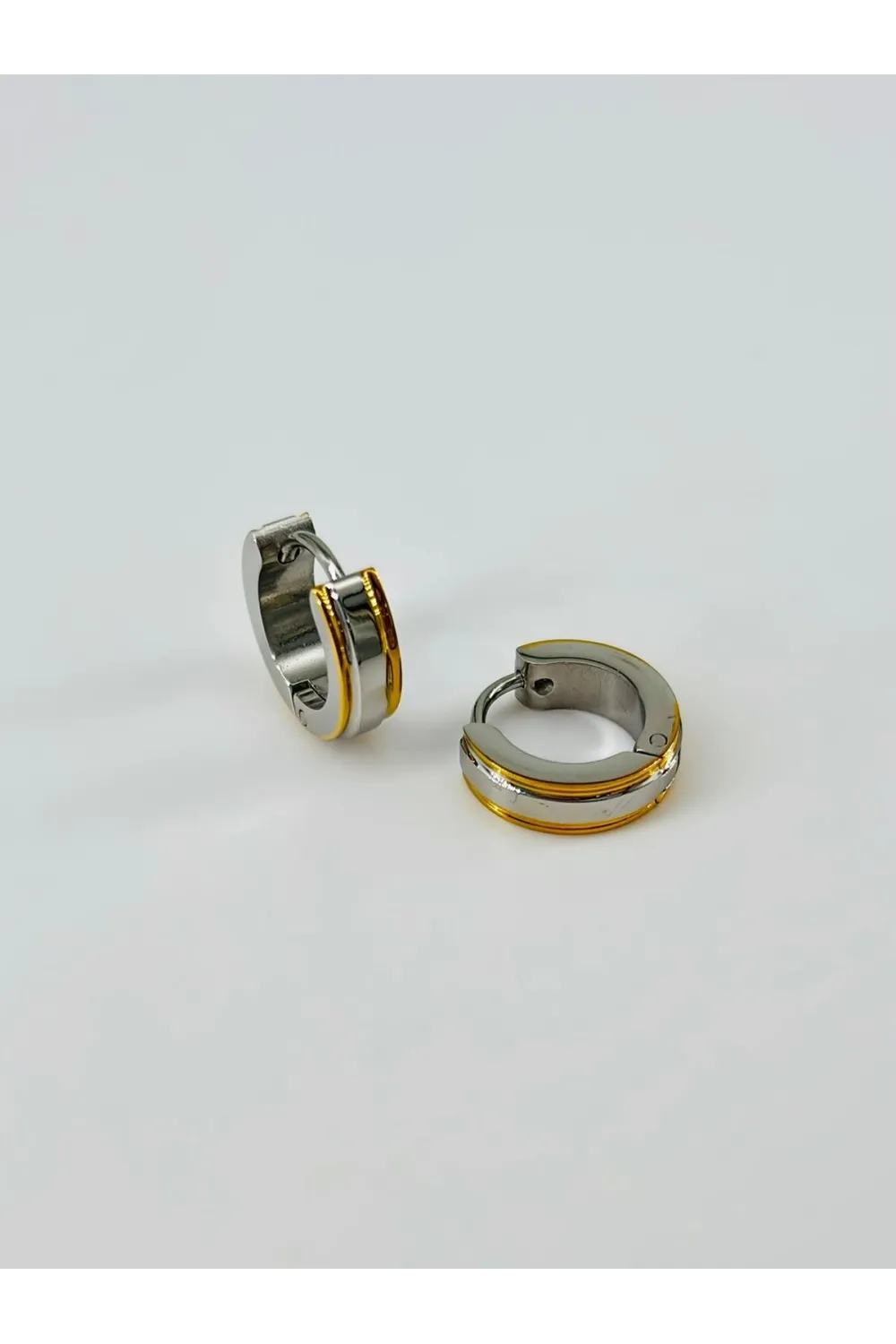 Rodyum Ve   Çelik Erkek Küpe Çap (9 Mm) Kalınlık (4 Mm) - Ekp0002