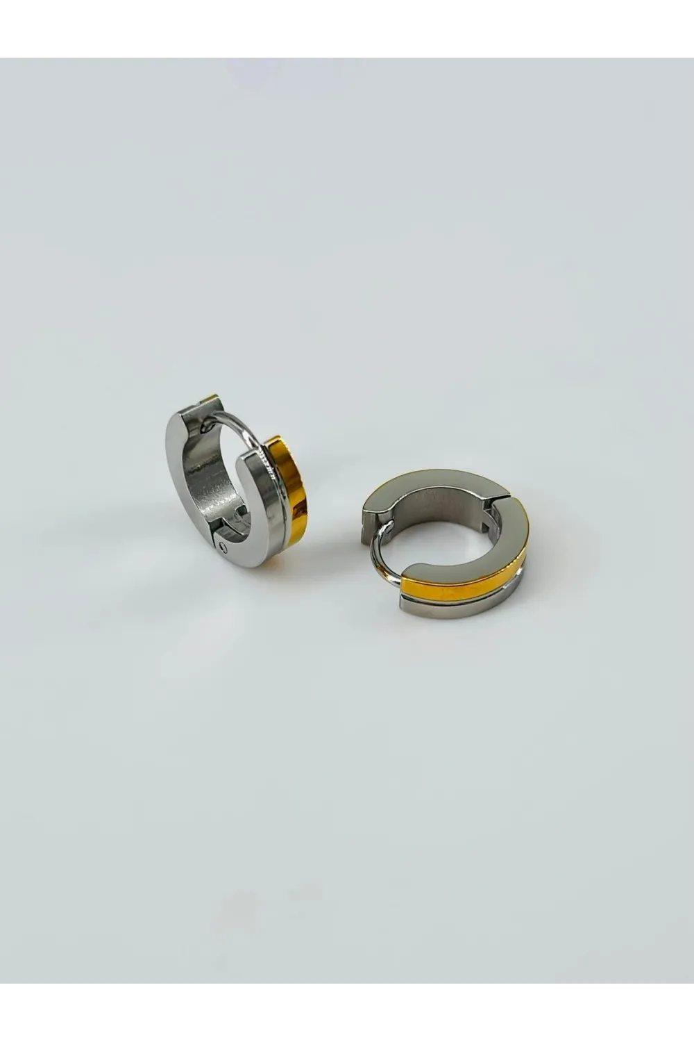 Rodyum Ve   Çelik Erkek Küpe Çap (9 Mm) Kalınlık (4 Mm) - Ekp0003