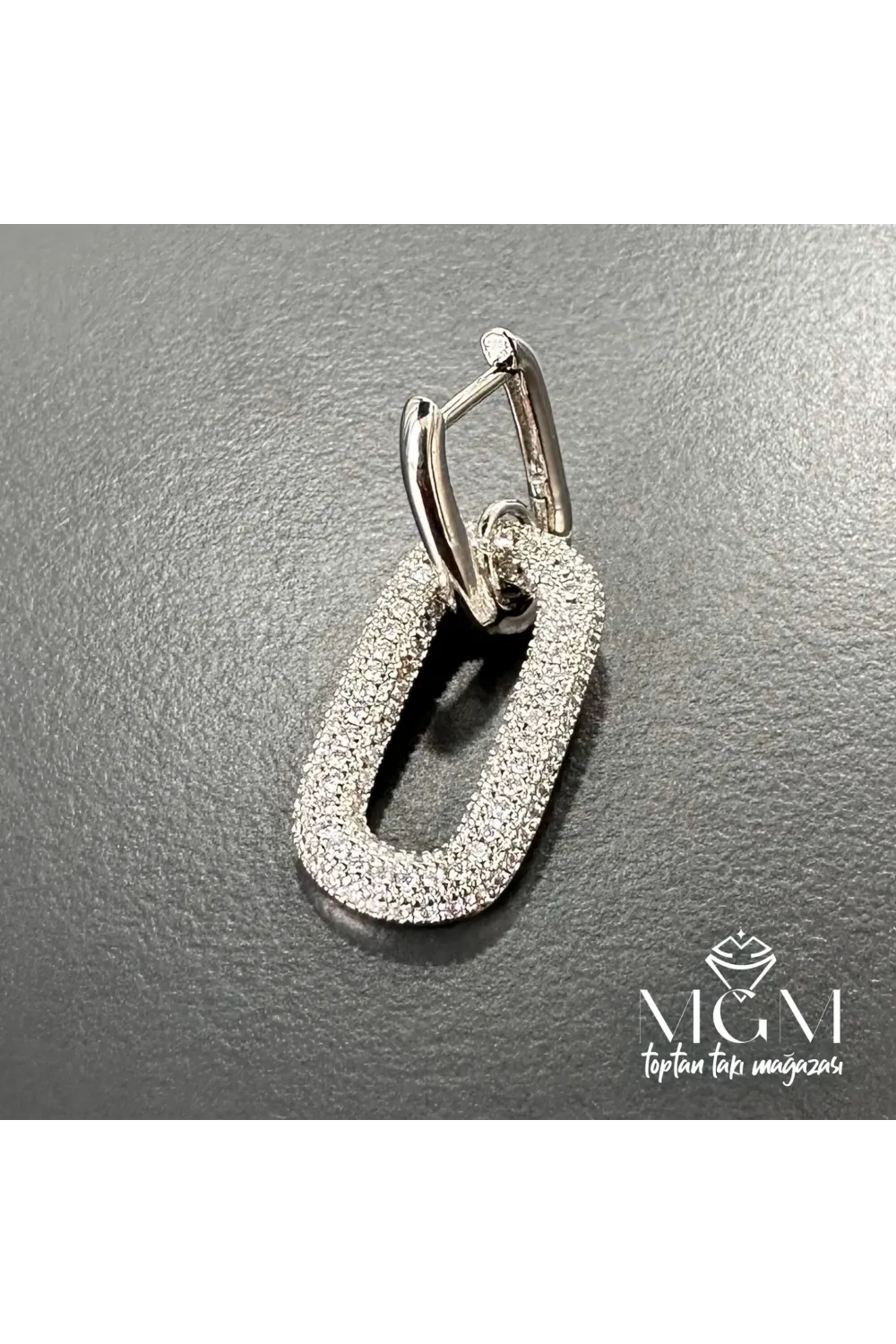 Rodyum Zirkon Taşlı Pirinç Küpeler - Kp00133
