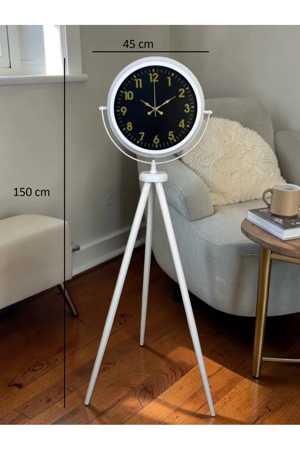 Royal Gold Rakamlı Beyaz Tripod Ayaklı Saat