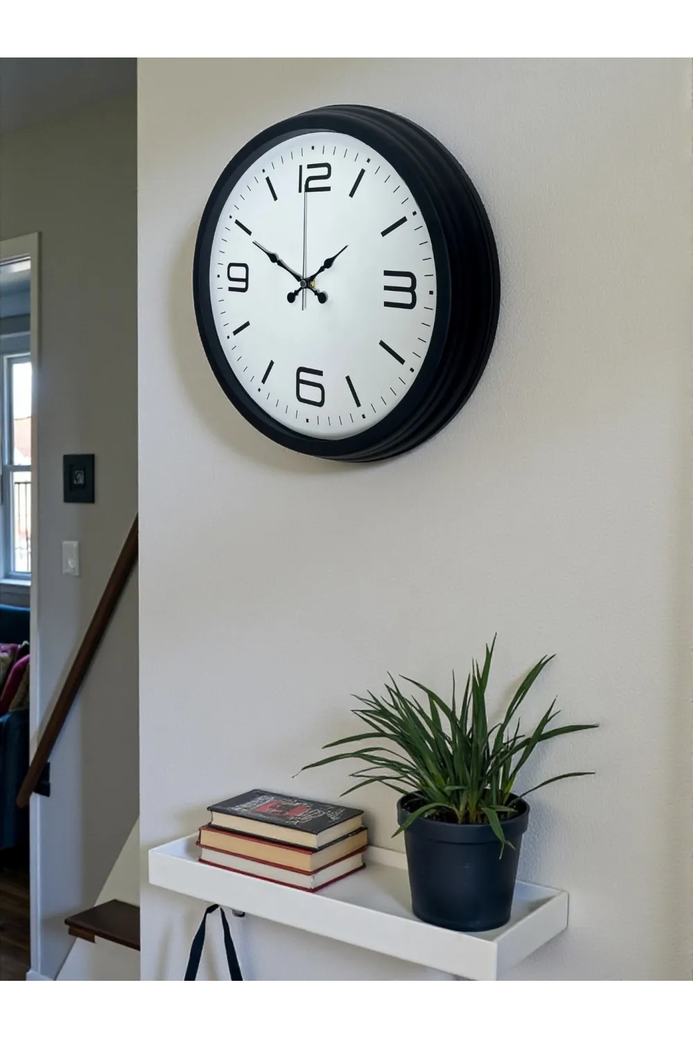Sade & Şık Siyah 40 Cm Metal Dekoratif Duvar Saati