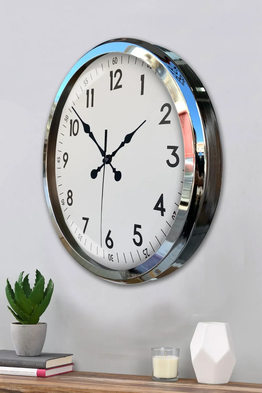 Sade Ve Şık Krom 52 Cm Metal Dekoratif Duvar Saati