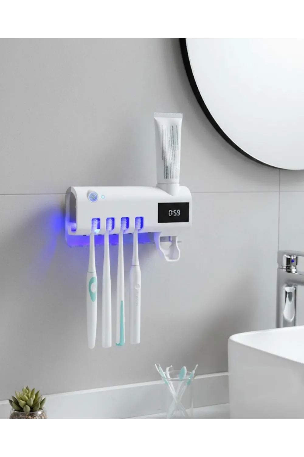 Sensörlü Uv Sterilize Diş Fırçası Tutucu Ve Macun Sıkma Aparatı