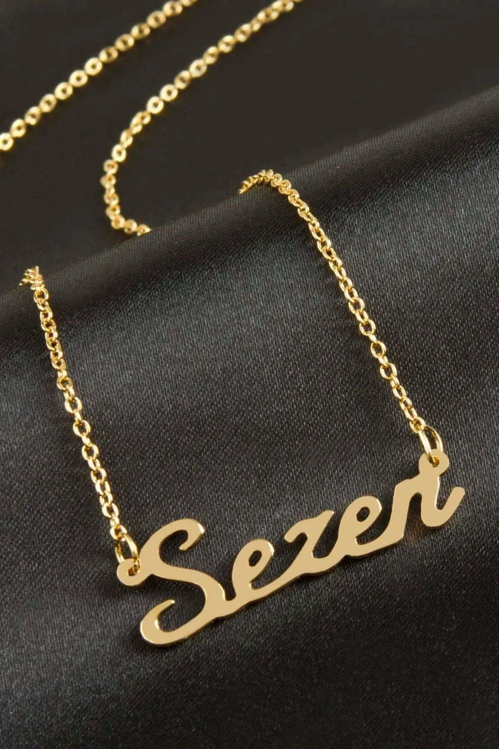 Sezen isimli kolye (Kişiye Özel)
