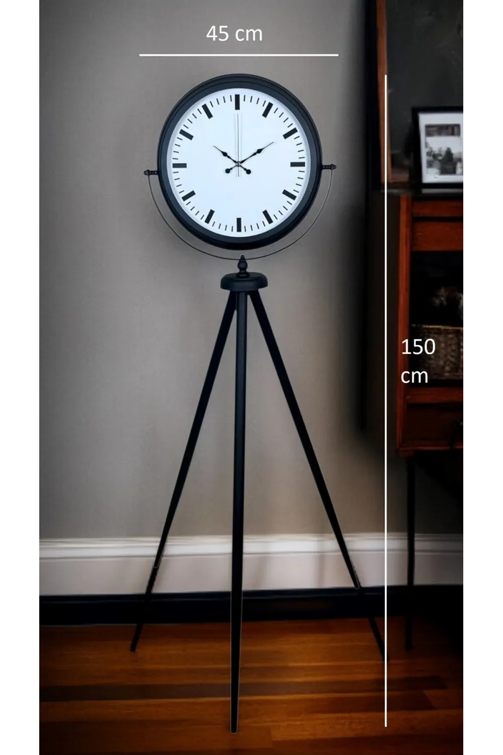 Siyah & Beyaz Saf Sade Tasarım Tripod Ayaklı Saat