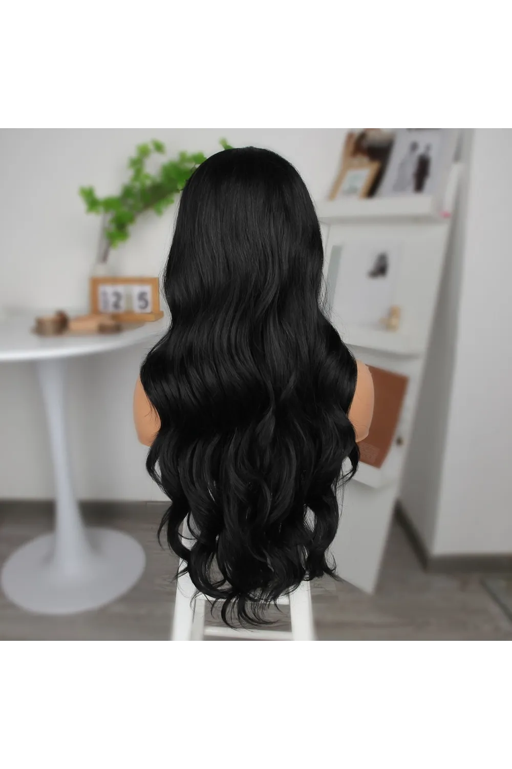 Siyah Fiber Sentetik Geniş Dalgalı Tül Peruk