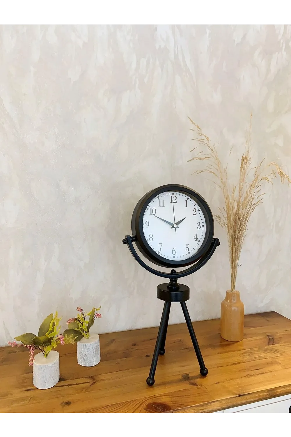 Siyah Metal Mini Tripod Masa Saati 45×26 cm