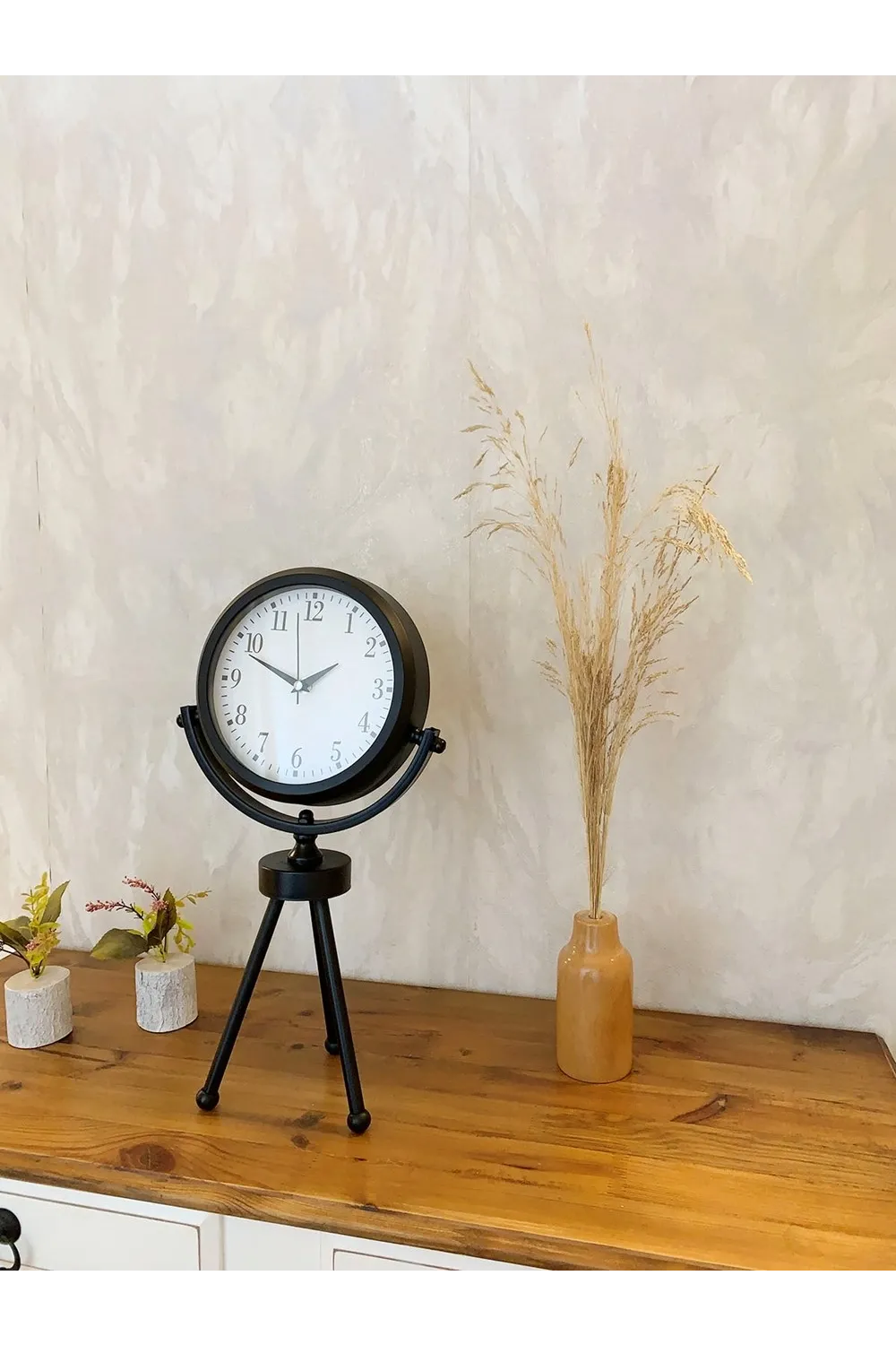 Siyah Metal Mini Tripod Masa Saati 45×26 cm