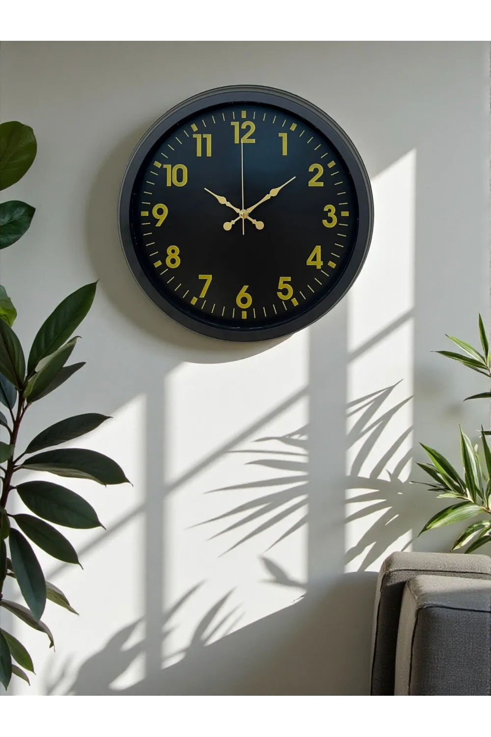 Siyah Standart 40 Cm Metal Dekoratif Duvar Saati