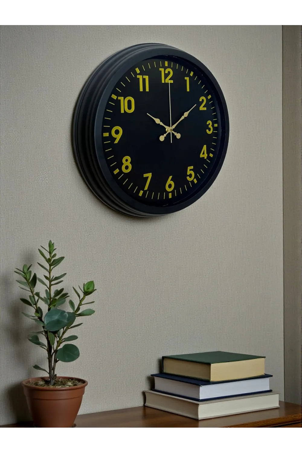 Siyah Standart 40 Cm Metal Dekoratif Duvar Saati