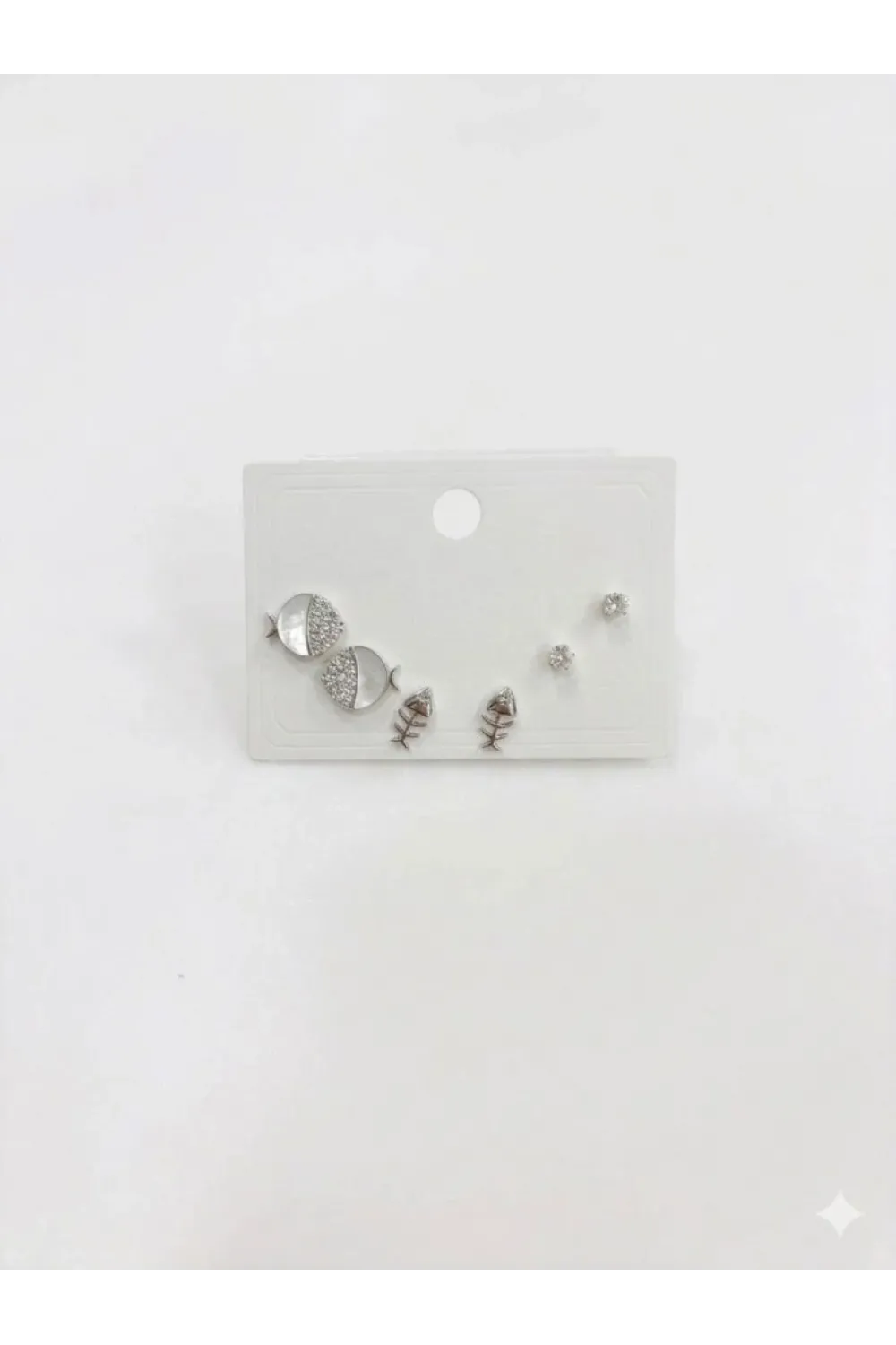 Tatlı Balık Ve Kılçık Detaylı Altılı Küpe - Kp00562
