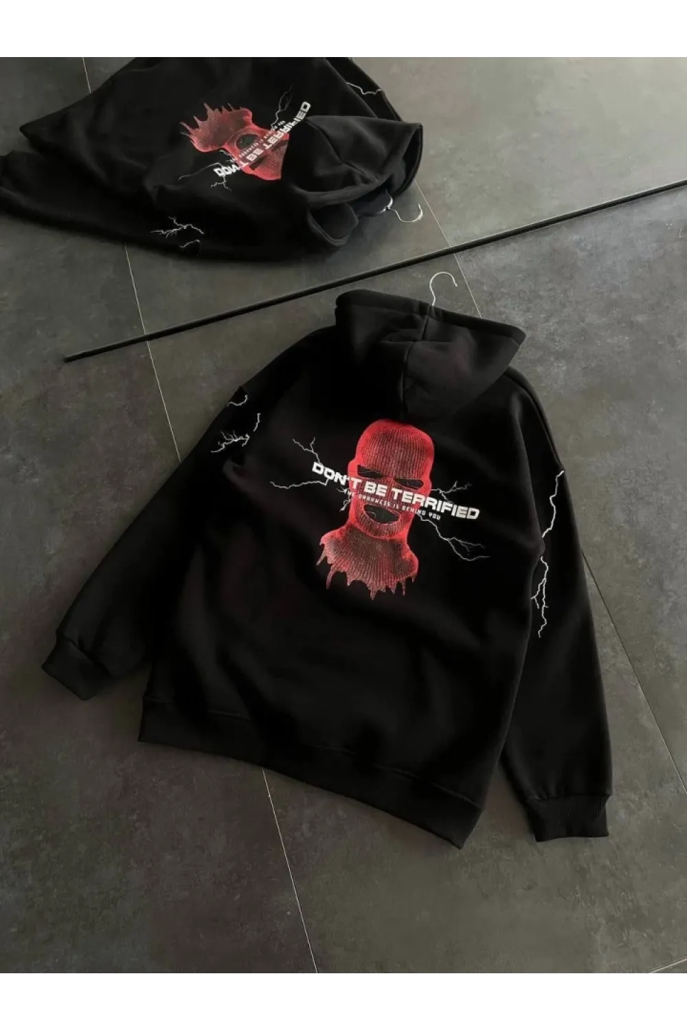 Üç İplik Kapşonlu Baskılı Oversize SweatShirt- Siyah