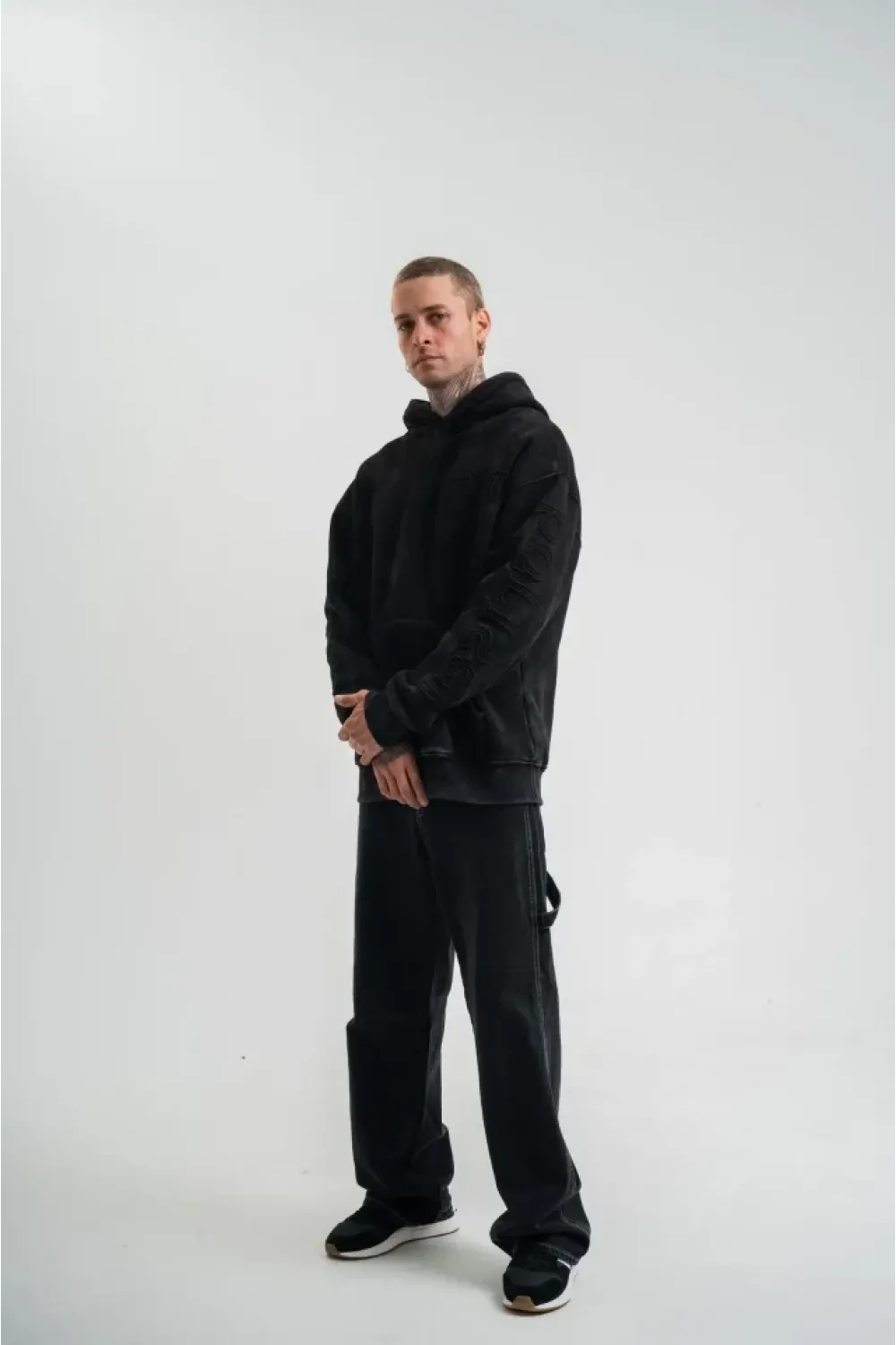 Unisex Uzun Kol Kapşonlu Yıkamalı Nakışlı SweatShirt - Siyah