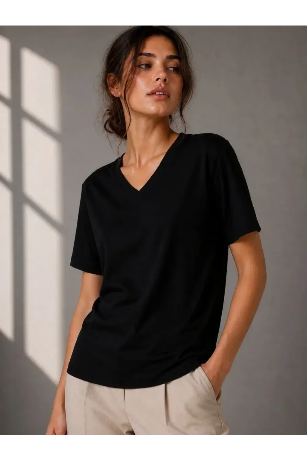 V Yaka Basic Tişört Kısa Kol Yazlık Regular Fit T-Shirt - Siyah