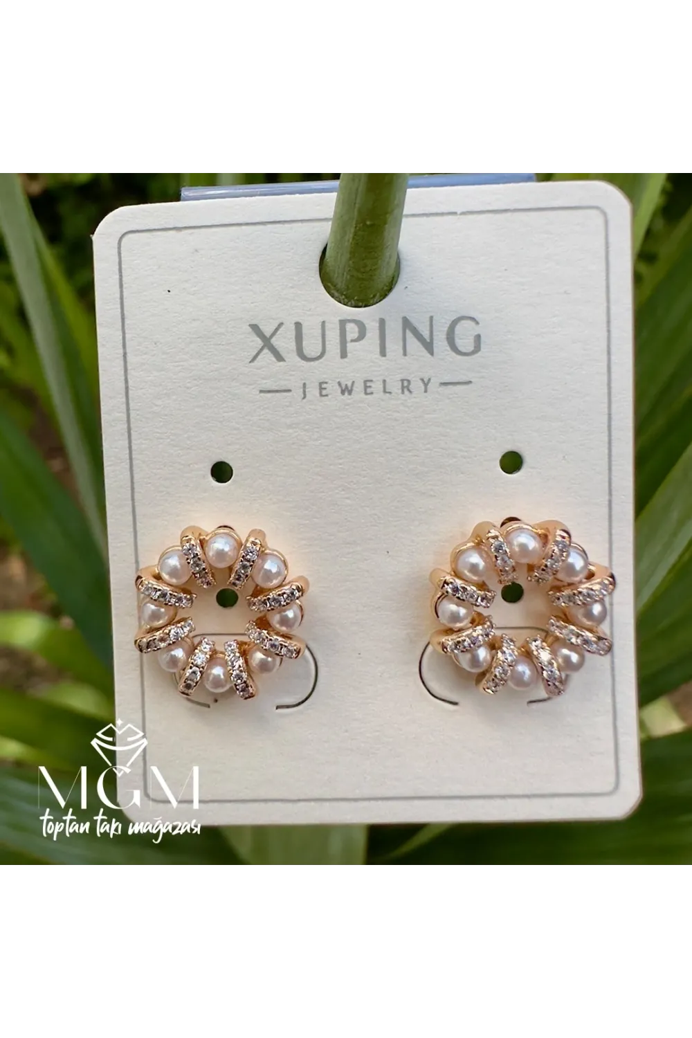 Xuping Taşlı İnci Detaylı Küpe - Kp00206