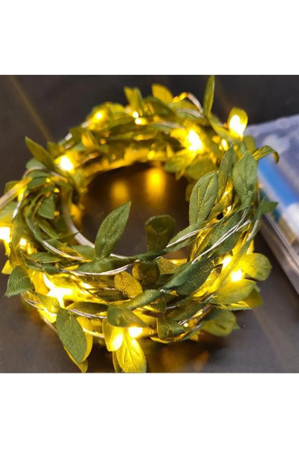 Yapraklı Dekorlu 3 Metre Peri Led Pilli  ışık Yılbaşı Aydınlatma