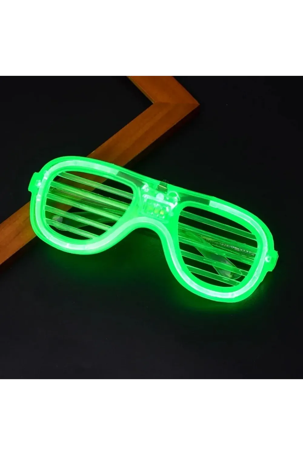 Yeşil LED Işıklı Parti Gözlüğü – Neon Glow Şerit Gözlük 3 Modlu