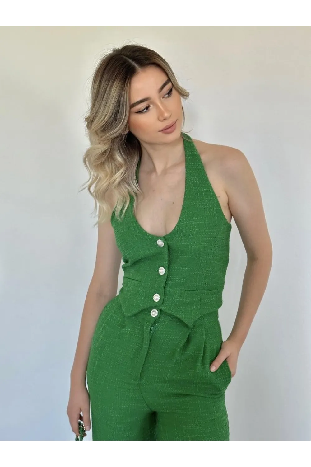 Yeşil Yelek Ve Pantolon Takım