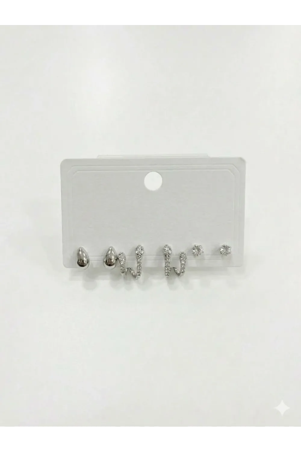 Yılan Detaylı Altılı Küpe - Kp00609